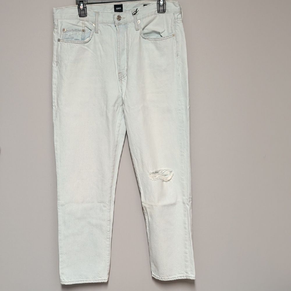 Edwin Women's Light Wash Straight Jeans